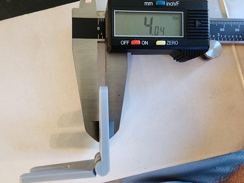 Hump Hopper | Sew Over Thick Seams with Ease | Thick Seam Aid | Prevents Needle Breaks