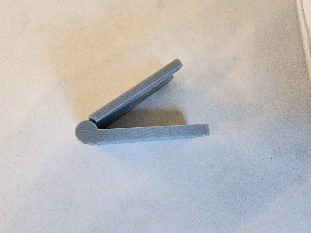 Hump Hopper | Sew Over Thick Seams with Ease | Thick Seam Aid | Prevents Needle Breaks
