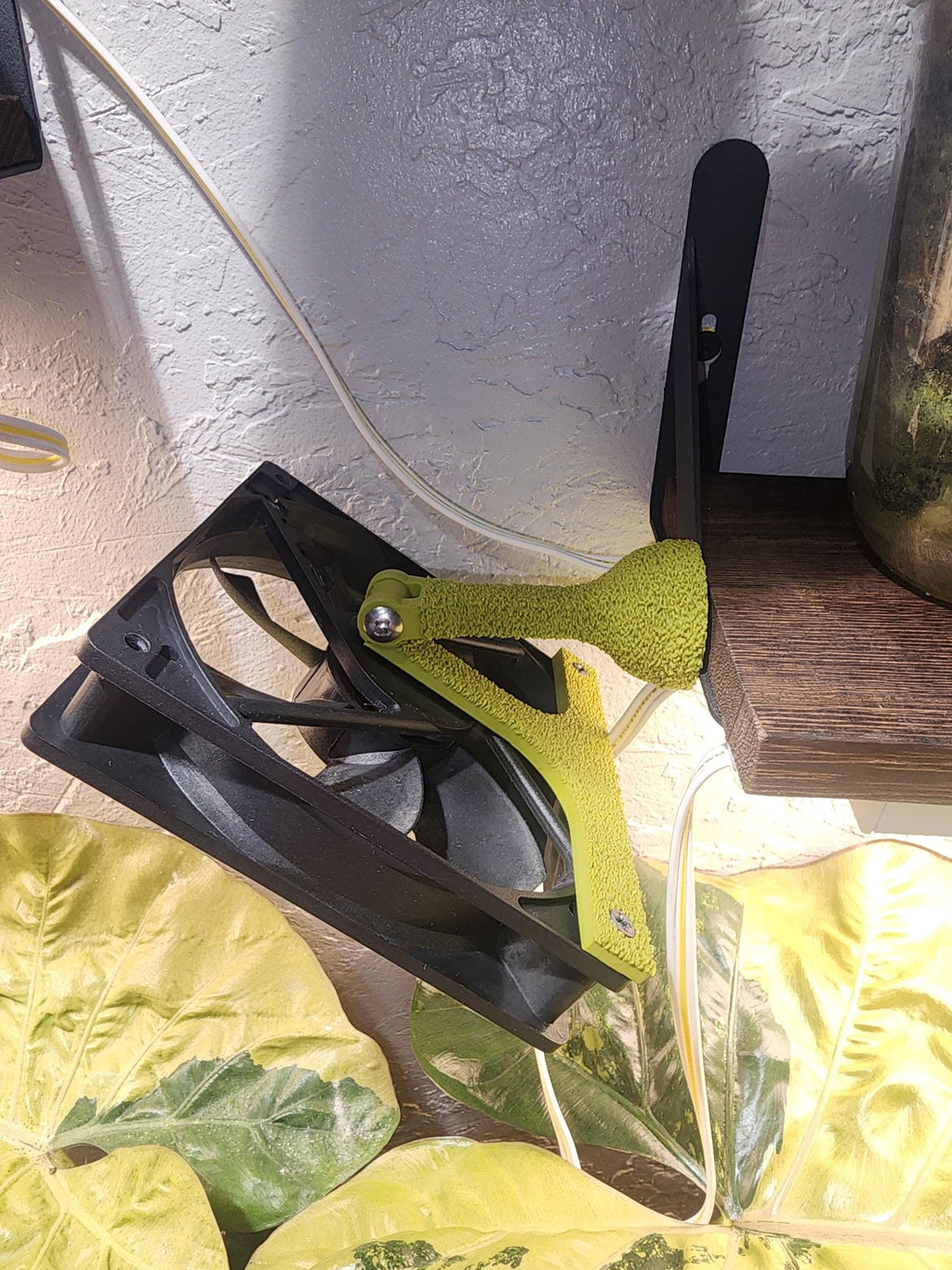 Moss Textured Olive Green 120mm / 80mm Adjustable Magnetic Fan Mount Cabinet Greenhouse magnetic mount w/ 3d printed wrench