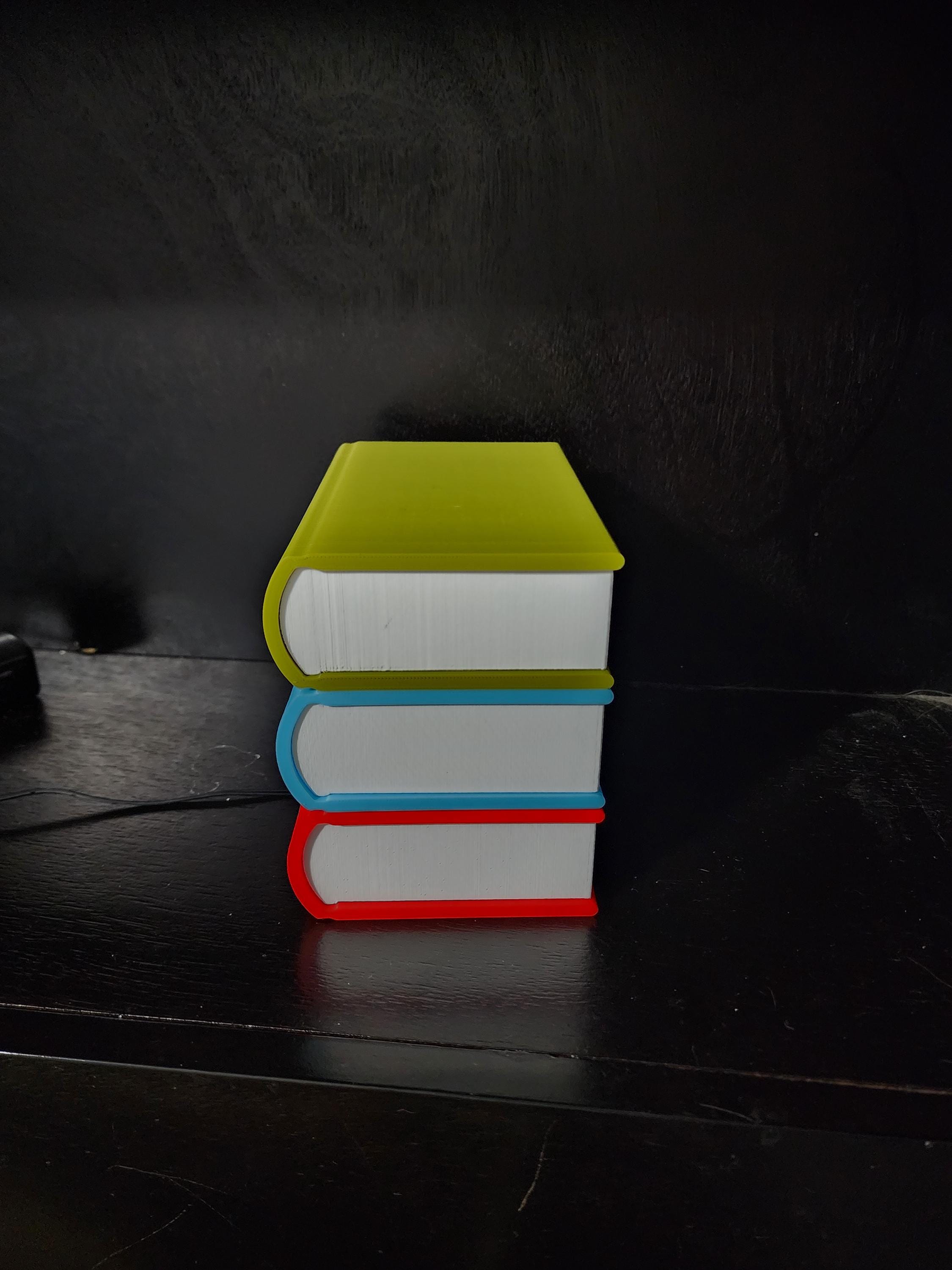 Custom Book Stack Night Light: 3D Printed LED Ambient Lamp