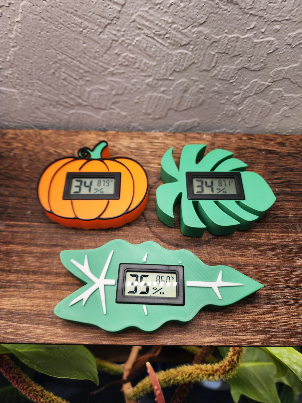 Leaf-Shaped Monstera Alocasia hygrometer Ideal Accessory for IKEA Rudsta, Milsbo, and Greenhouse Cabinets Now holiday themes