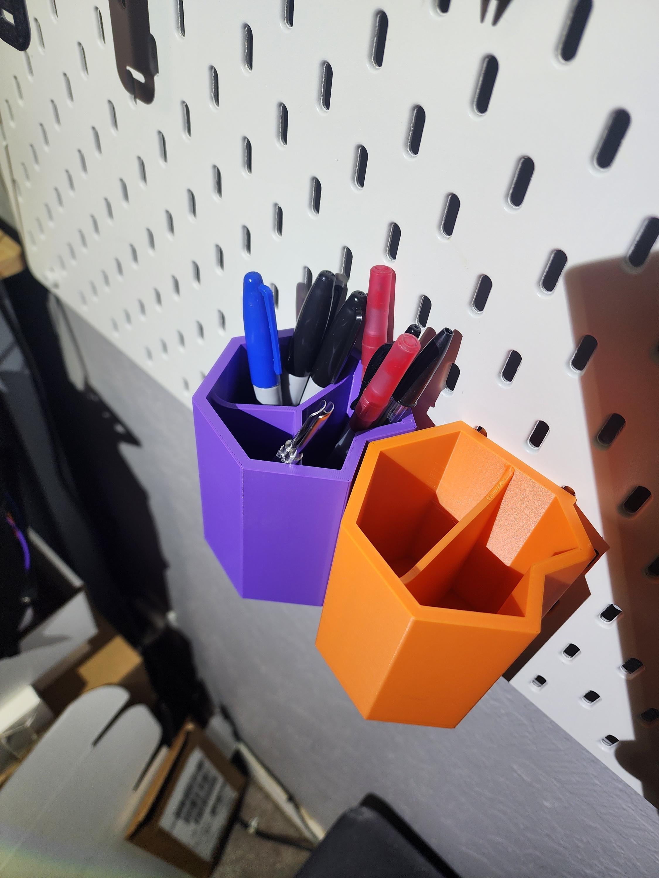 Brush & Pencil Cup Organizer – Hexagon Holder Compatible with IKEA SKÅDIS Pegboards | Desk, Craft, or Office Storage