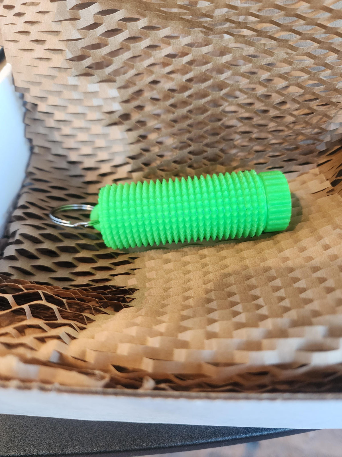 Sensory Spiky Fidget Keychain – Textured Roller Toy with Secret Compartment for Discreet Storage