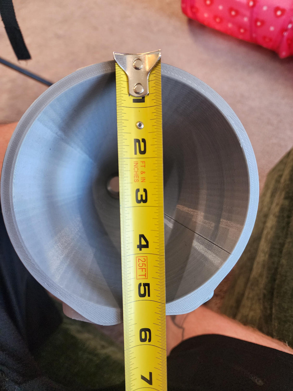 Leak-Proof Magnetic Funnel Holder | Drip Drain Rack for Toolboxes, Lifts & Service Carts