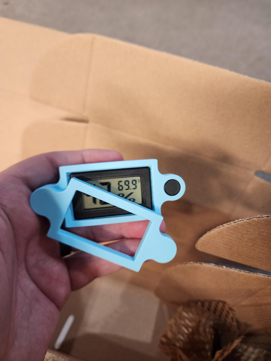 120mm / 80mm Adjustable Magnetic Fan Mount With fan grill and hygrometer Cabinet Greenhouse